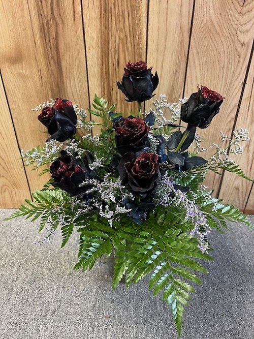 FROSTY BLACK ROSE HALF DOZEN