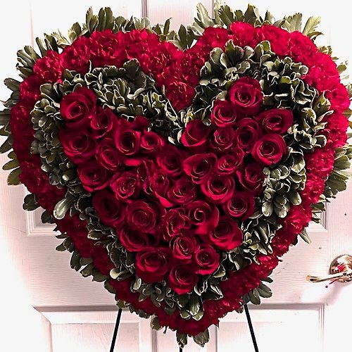 Gracious Red Rose Heart